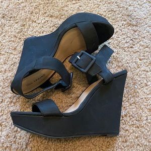 Block wedges